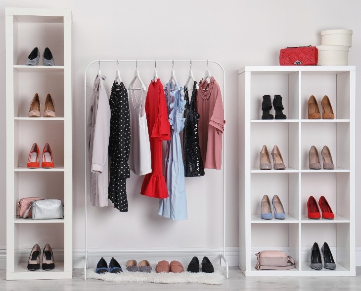 Ideas for organising your wardrobe: how to keep everything in
