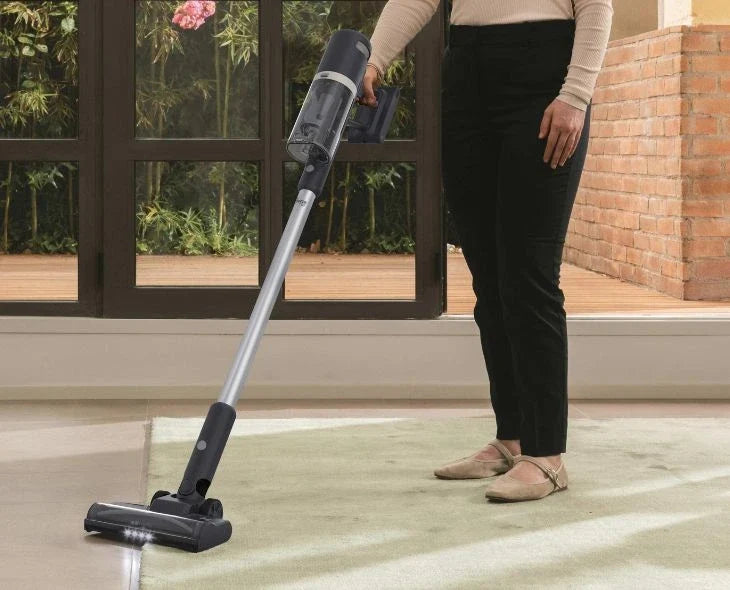 Light & Easy: the best lightweight vacuum cleaner for elderly users