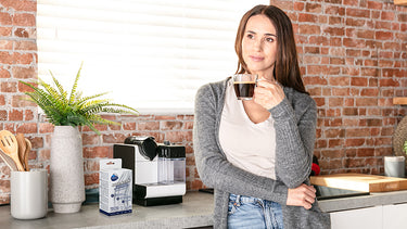 Removes limescale while removing tea and coffee residues