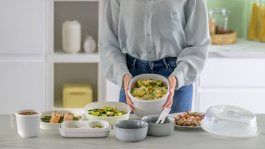 Plate cover for microwave