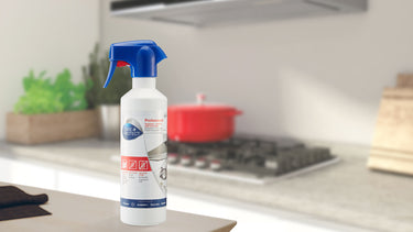 Degreaser for stainless steel surfaces