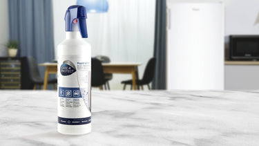 Rapid action de-icer