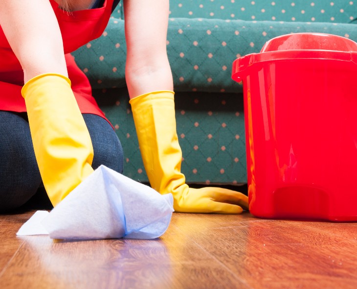 Cómo limpiar el parquet: mantenimiento para un suelo cuidado