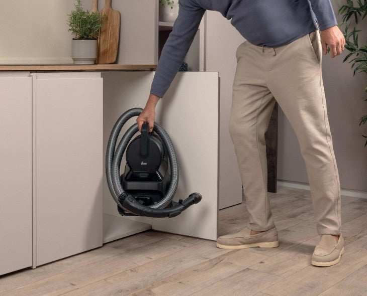 Où jeter en toute sécurité un vieil aspirateur ?