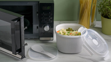 Cuiseur de riz et de céréales pour micro-ondes