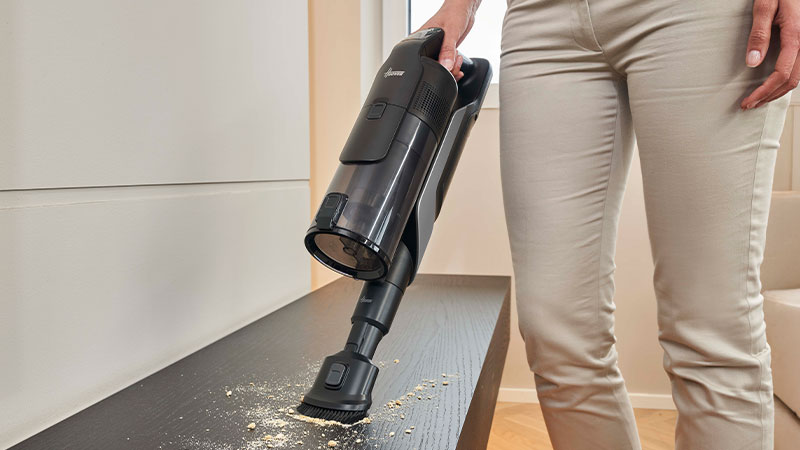 Jusqu’à 100 minutes de liberté sans fil pour un nettoyage complet