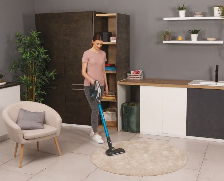 Jaki odkurzacz do prania dywanów? Poradnik 2025