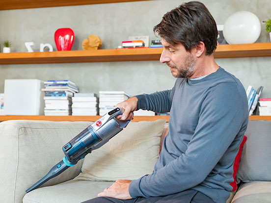 Beépített réstisztító eszköz