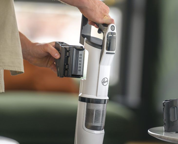 Dlaczego odkurzacz bezworkowy nie ciągnie: przyczyny i rozwiązania