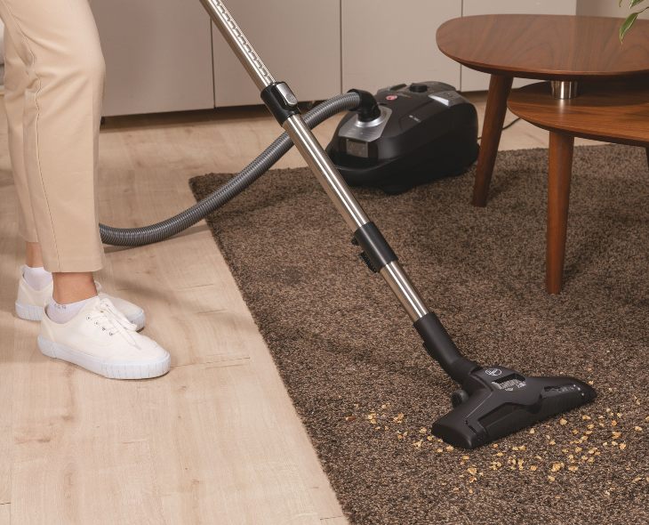 Evde Halı Nasıl Yıkanır? Kolay Yöntemler ve Hoover Önerileri