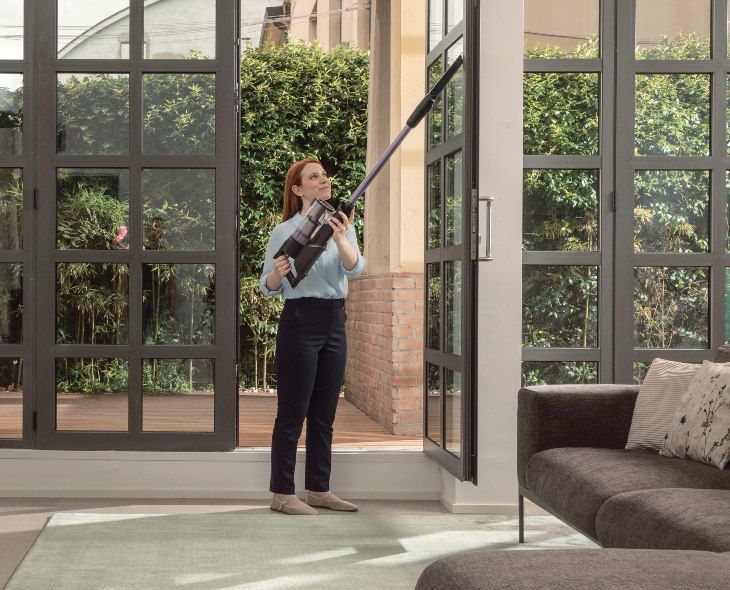 5 consejos de limpieza para reducir la alergia a los gatos en casa