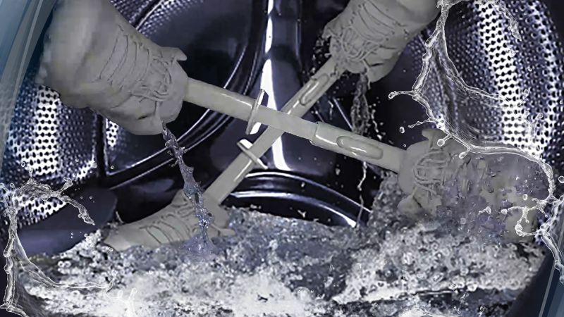 Pour le lavage et le séchage des chaussures et autres vêtements délicats