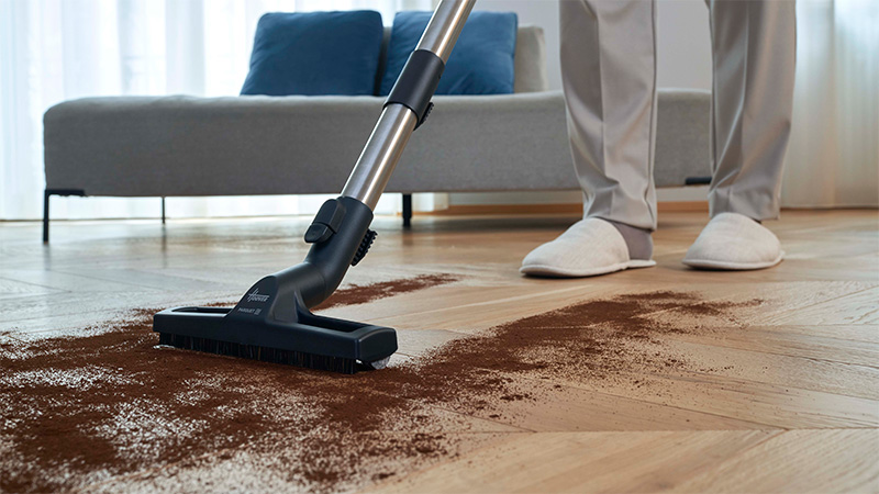 Idéale pour les sols en bois, stratifiés et délicats