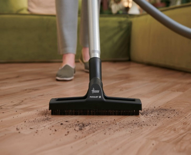 L'aspirapolvere emana cattivo odore: come fare Hoover Italia L'aspirapolvere emana cattivo odore: come fare Hoover Italia